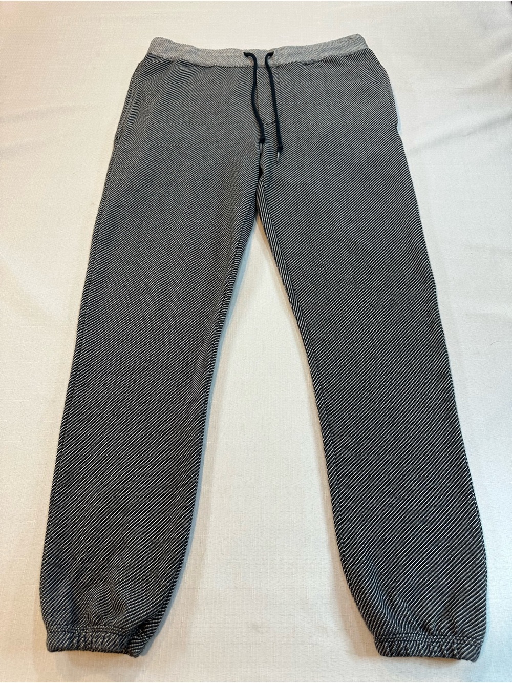 Frank & Oak Men’s M Black Gray Knit Jogger Pants